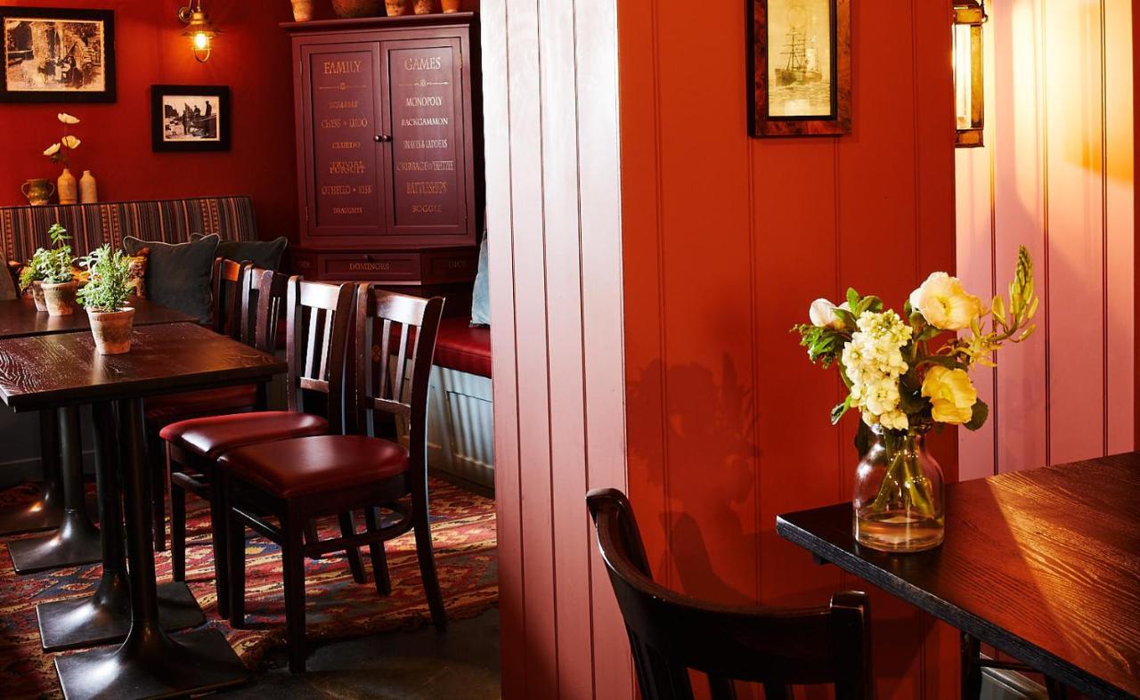 Red Lion Hotel Clovelly Eksteriør bilde